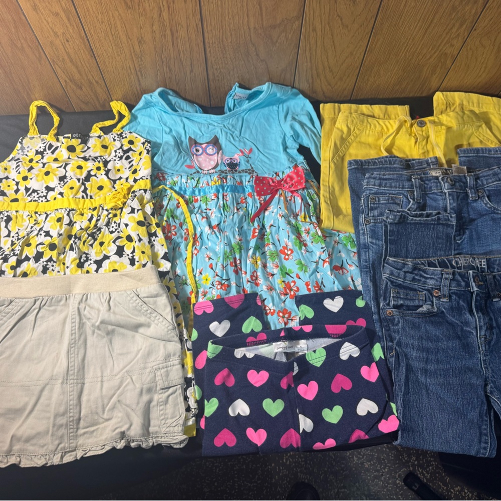 Girls Size 6 Casual Dresses/ Shorts/Pants‎ Lot